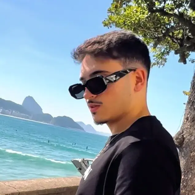 Rafael Mendonça - Engenheiro de Software, 28 anos